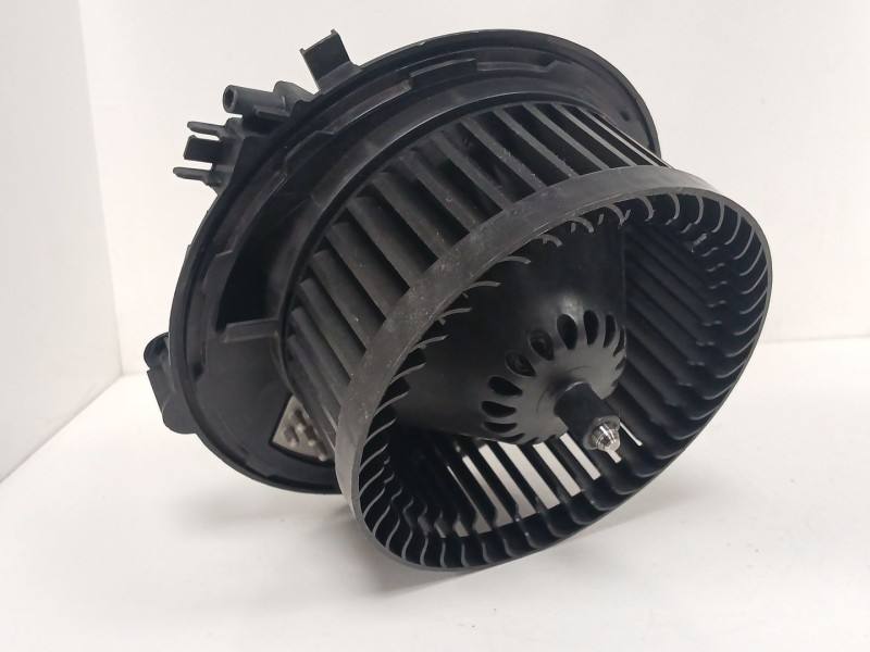 Recambio de motor calefaccion para volkswagen golf vii variant (ba5, bv5) 1.6 tdi referencia OEM IAM 5Q1819021E 5Q0907521C 
