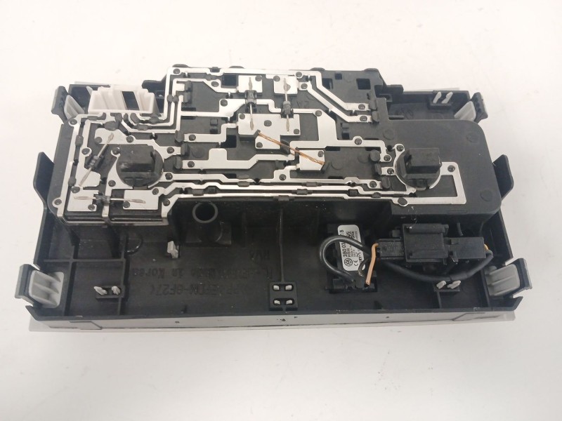 Recambio de luz interior para volkswagen golf vii variant (ba5, bv5) 1.6 tdi referencia OEM IAM 5TA947105  