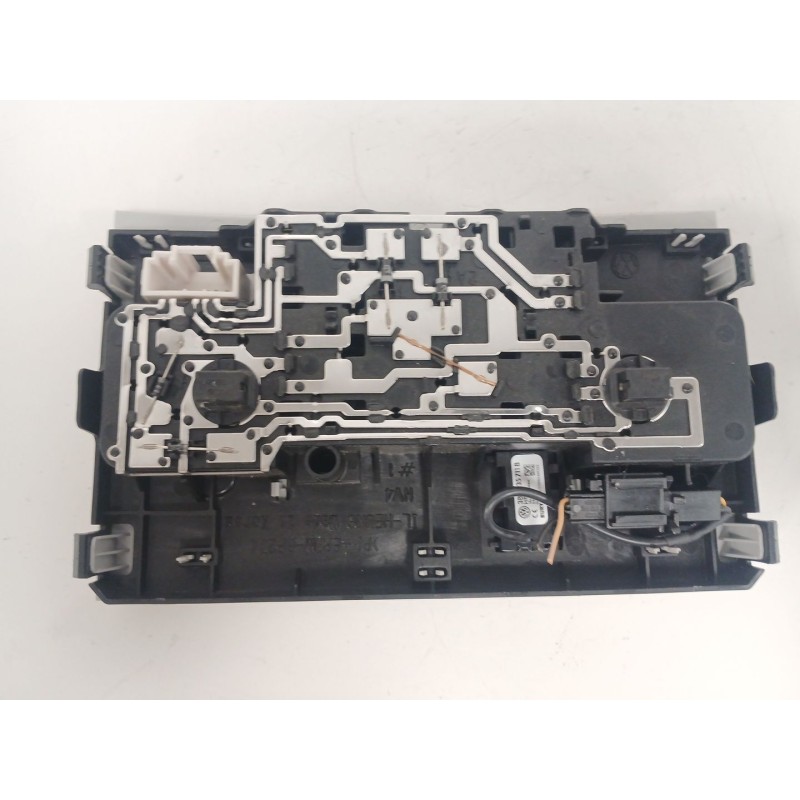 Recambio de luz interior para volkswagen golf vii variant (ba5, bv5) 1.6 tdi referencia OEM IAM 5TA947105  