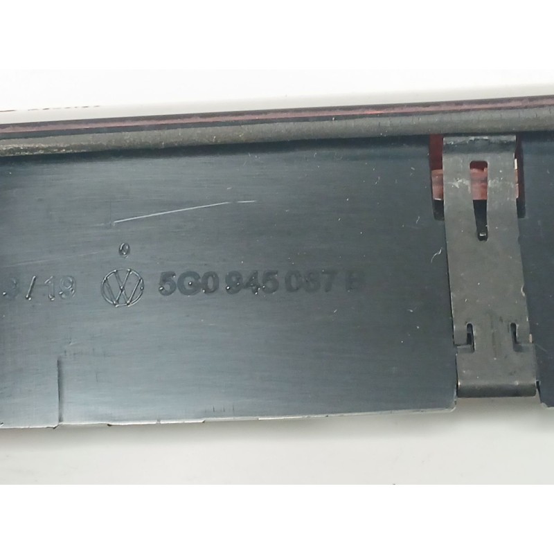 Recambio de piloto central de freno para volkswagen golf vii variant (ba5, bv5) 1.6 tdi referencia OEM IAM 5G0345087B  