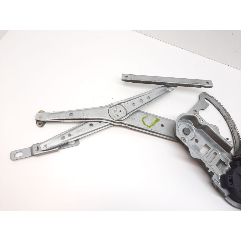 Recambio de elevalunas delantero derecho para opel corsa c 1.7 16v dti cat (y 17 dt / lr6) referencia OEM IAM  30976 