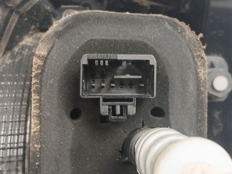 Recambio de piloto trasero derecho para volkswagen golf vii variant (ba5, bv5) 1.6 tdi referencia OEM IAM 5G0945096Q  
