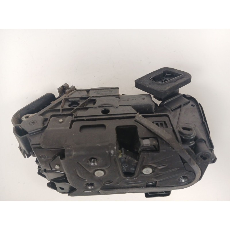 Recambio de cerradura puerta trasera derecha para volkswagen golf vii variant (ba5, bv5) 1.6 tdi referencia OEM IAM 5TA839016L  