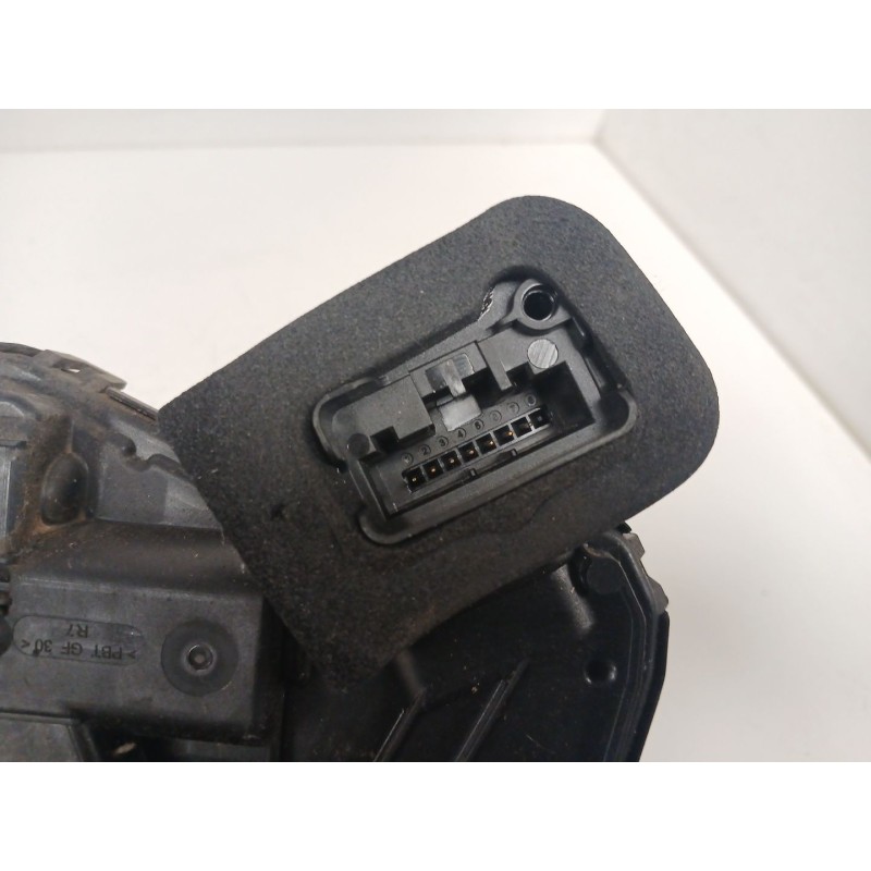 Recambio de cerradura puerta trasera derecha para volkswagen golf vii variant (ba5, bv5) 1.6 tdi referencia OEM IAM 5TA839016L  