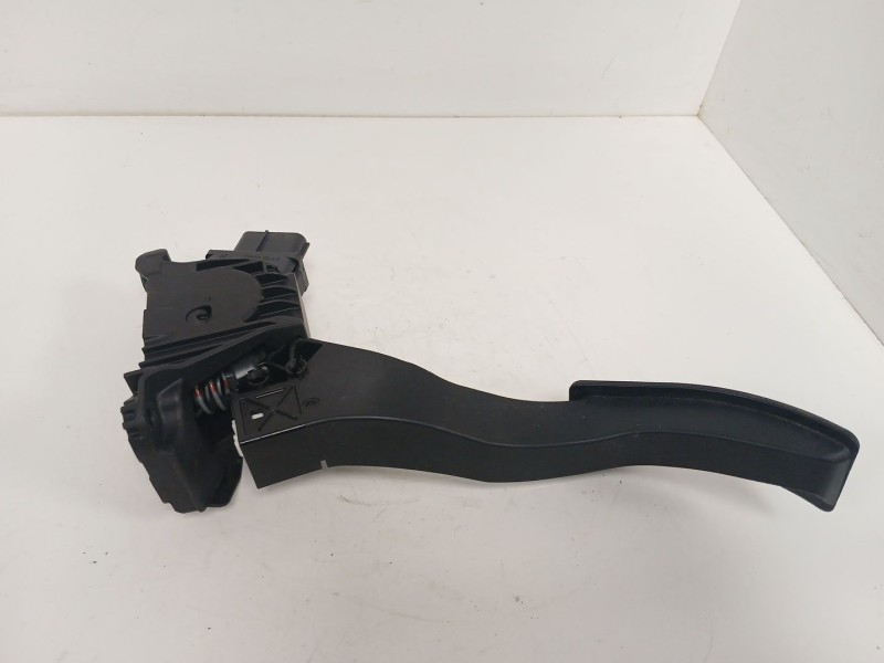 Recambio de pedal acelerador para volkswagen golf vii variant (ba5, bv5) 1.6 tdi referencia OEM IAM 5Q1723503H  