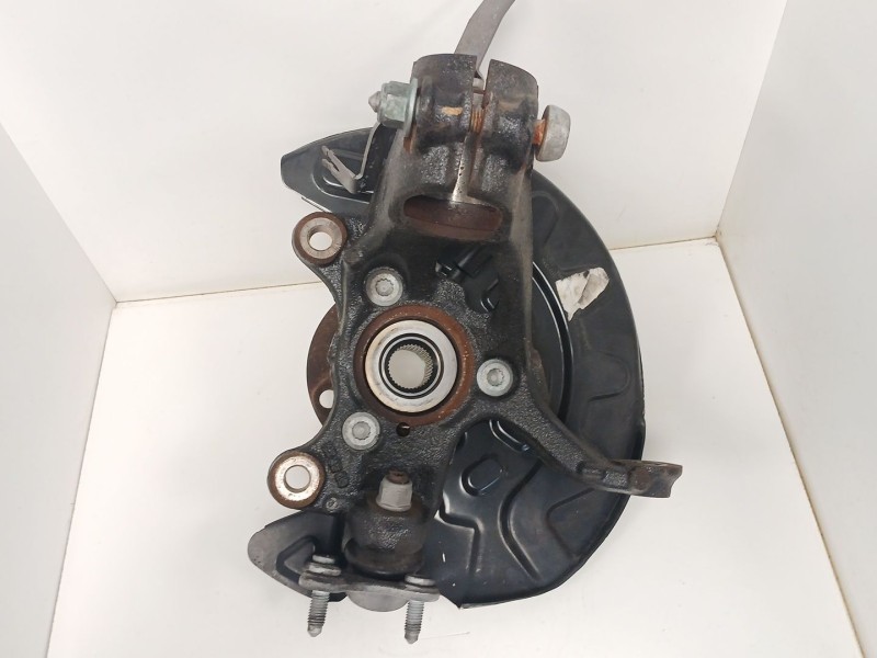 Recambio de mangueta delantera derecha para volkswagen golf vii variant (ba5, bv5) 1.6 tdi referencia OEM IAM 5Q0256R  