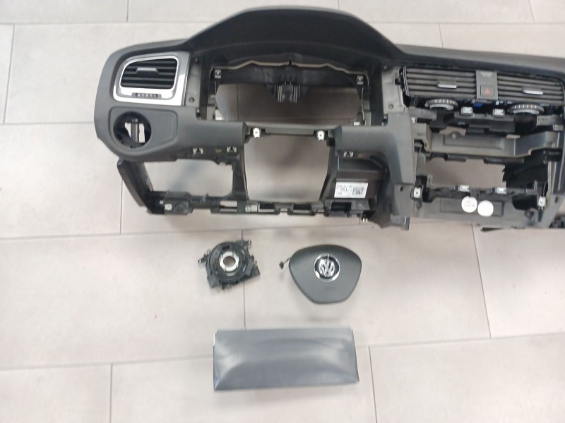 Recambio de kit airbag para volkswagen golf vii variant (ba5, bv5) 1.6 tdi referencia OEM IAM 8V0880204J  