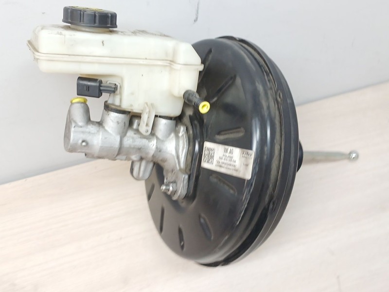 Recambio de servofreno para volkswagen golf vii variant (ba5, bv5) 1.6 tdi referencia OEM IAM 5Q1614105DA  