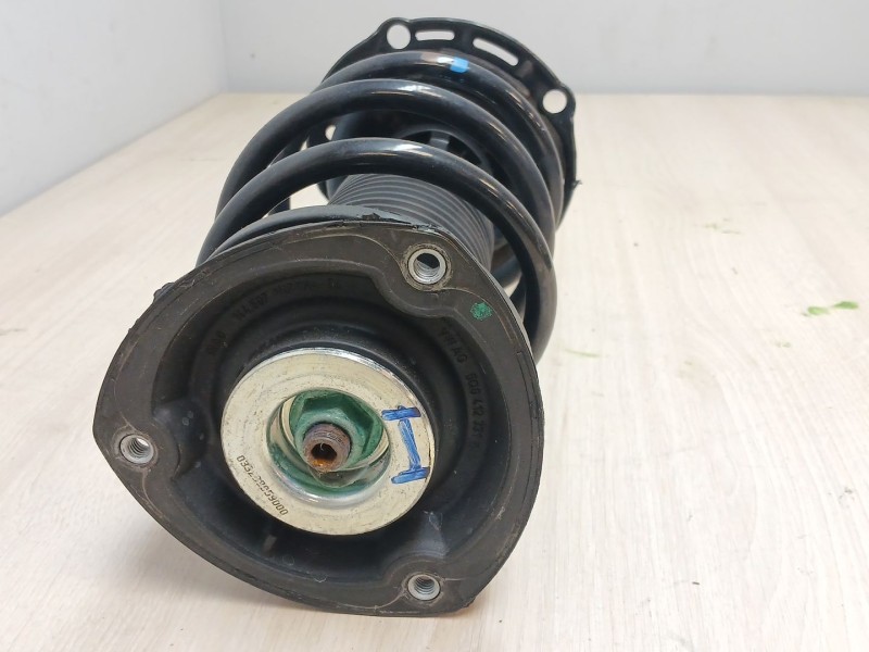 Recambio de amortiguador delantero izquierdo para volkswagen golf vii variant (ba5, bv5) 1.6 tdi referencia OEM IAM 5Q0413023FJ 