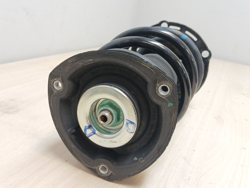 Recambio de amortiguador delantero derecho para volkswagen golf vii variant (ba5, bv5) 1.6 tdi referencia OEM IAM 5Q0413023FJ  