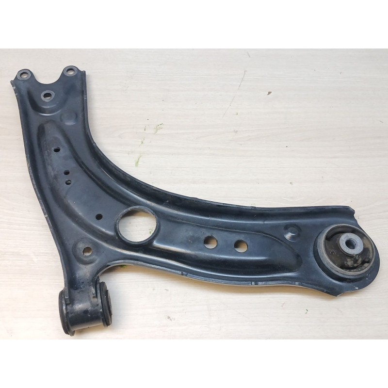 Recambio de brazo suspension inferior delantero izquierdo para volkswagen golf vii variant (ba5, bv5) 1.6 tdi referencia OEM IAM