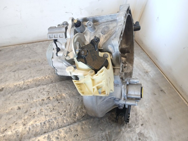 Recambio de caja cambios para peugeot 208 i (ca_, cc_) 1.5 bluehdi 100 referencia OEM IAM 20ET69  