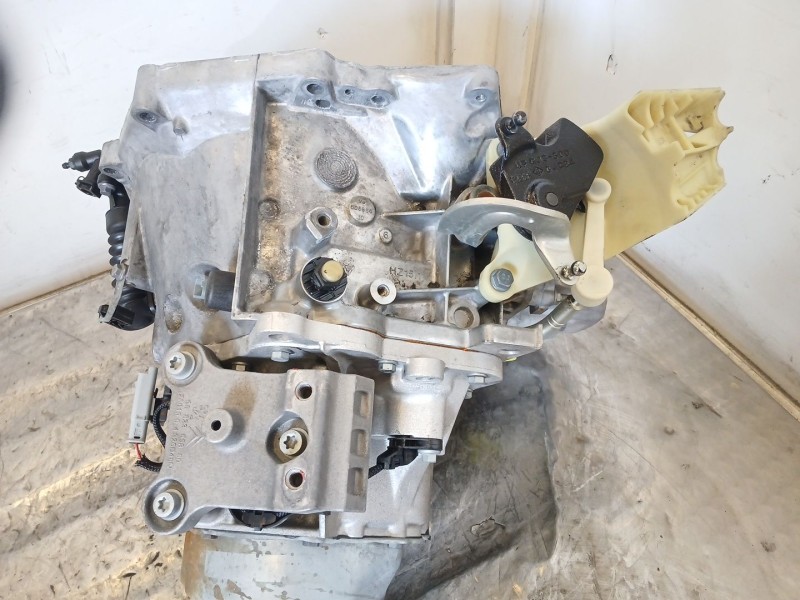 Recambio de caja cambios para peugeot 208 i (ca_, cc_) 1.5 bluehdi 100 referencia OEM IAM 20ET69  
