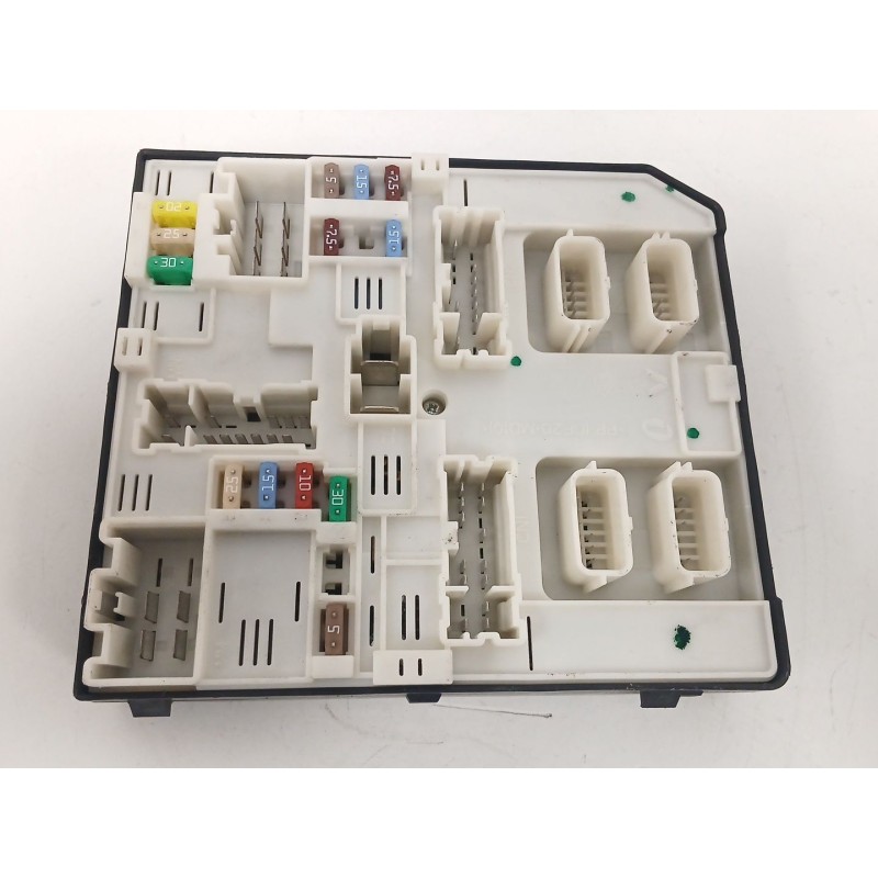 Recambio de caja reles / fusibles para renault kangoo express (fw0/1_) 1.5 dci 75 (fw07, fw10, fw04) referencia OEM IAM USM2010 