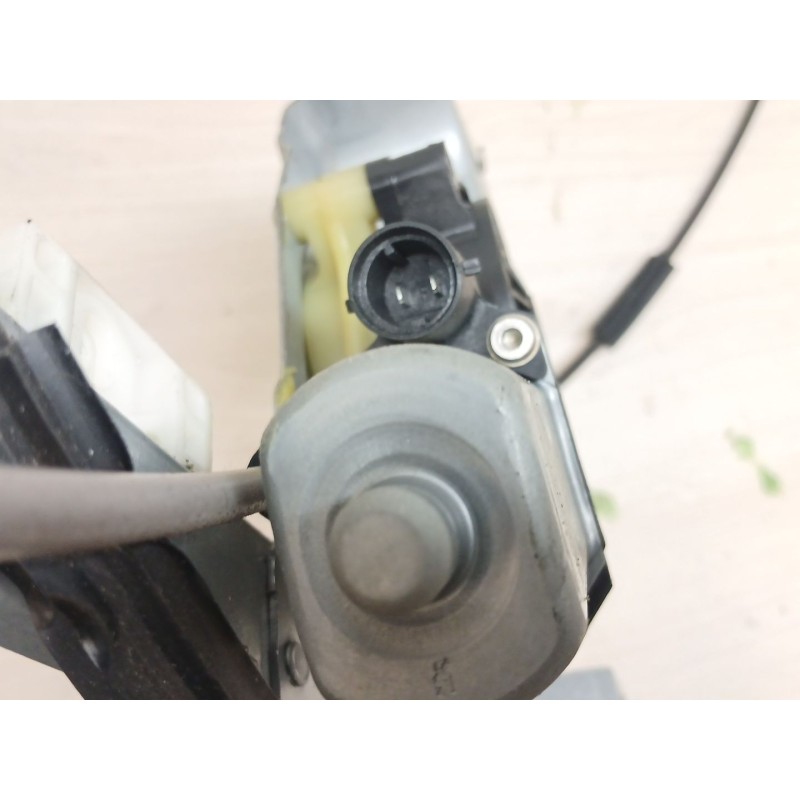 Recambio de elevalunas delantero izquierdo para renault kangoo express (fw0/1_) 1.5 dci 75 (fw07, fw10, fw04) referencia OEM IAM