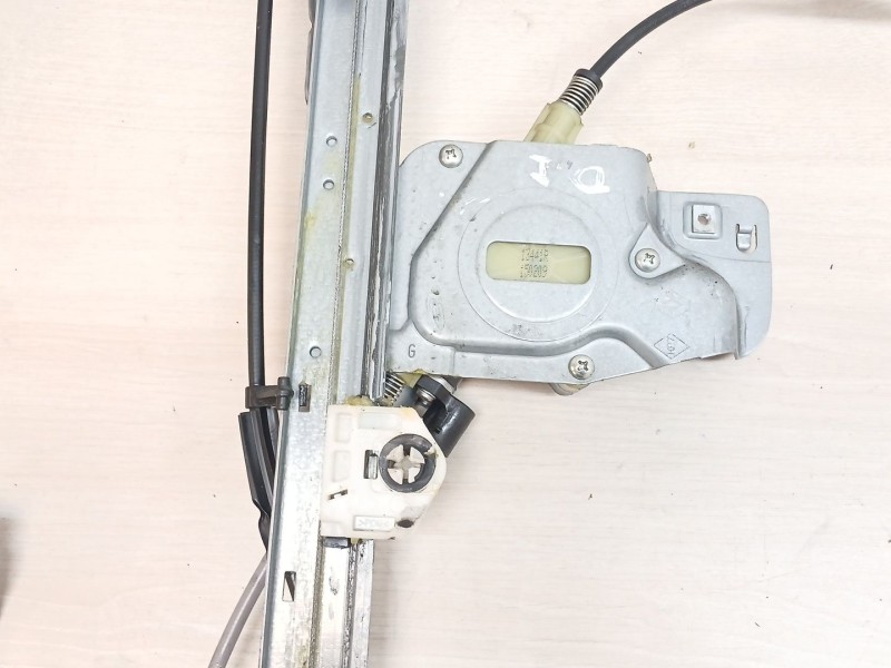 Recambio de elevalunas delantero izquierdo para renault kangoo express (fw0/1_) 1.5 dci 75 (fw07, fw10, fw04) referencia OEM IAM