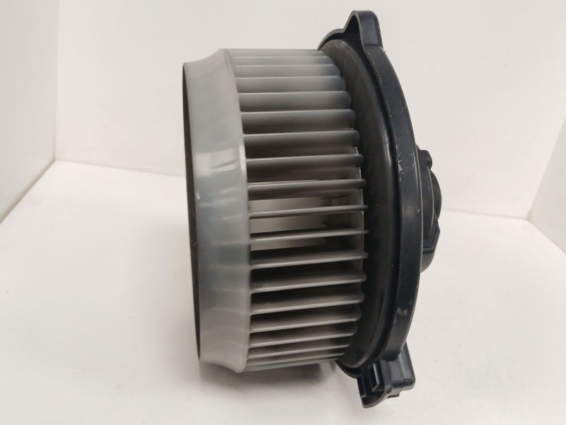 Recambio de motor calefaccion para mitsubishi grandis (na_w) 2.0 di-d (na8w) referencia OEM IAM   