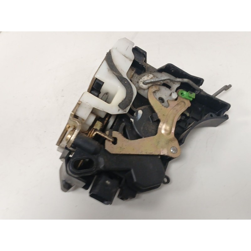 Recambio de cerradura puerta delantera izquierda para mitsubishi grandis (na_w) 2.0 di-d (na8w) referencia OEM IAM   