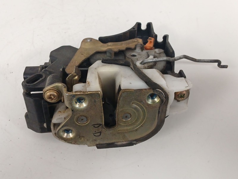 Recambio de cerradura puerta delantera derecha para mitsubishi grandis (na_w) 2.0 di-d (na8w) referencia OEM IAM   