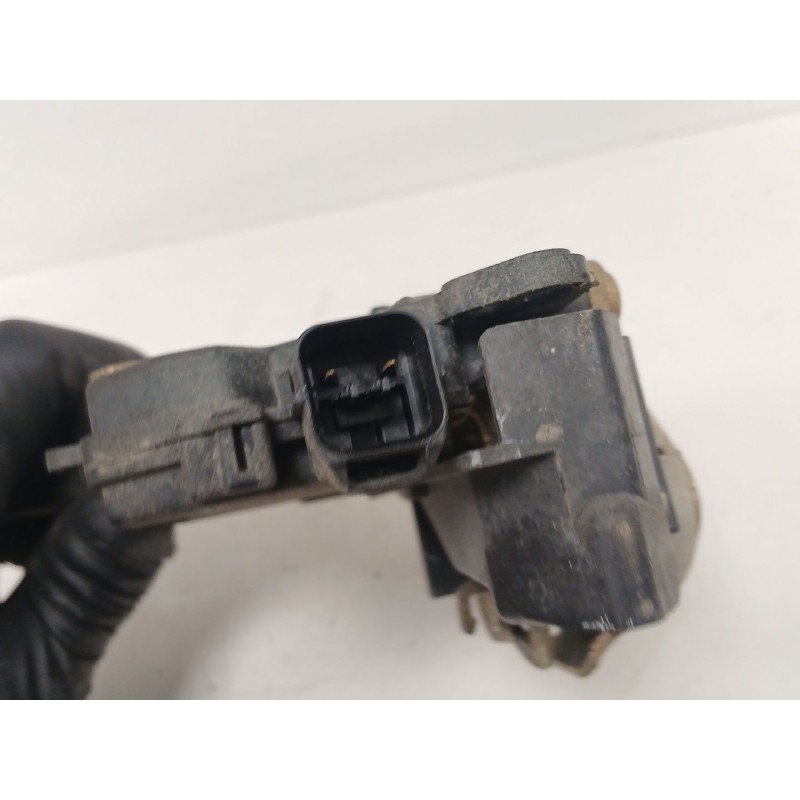 Recambio de cerradura puerta delantera derecha para mitsubishi grandis (na_w) 2.0 di-d (na8w) referencia OEM IAM   