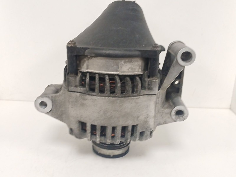 Recambio de alternador para ford mondeo iii (b5y) 2.0 tdci referencia OEM IAM 1S7TBC  