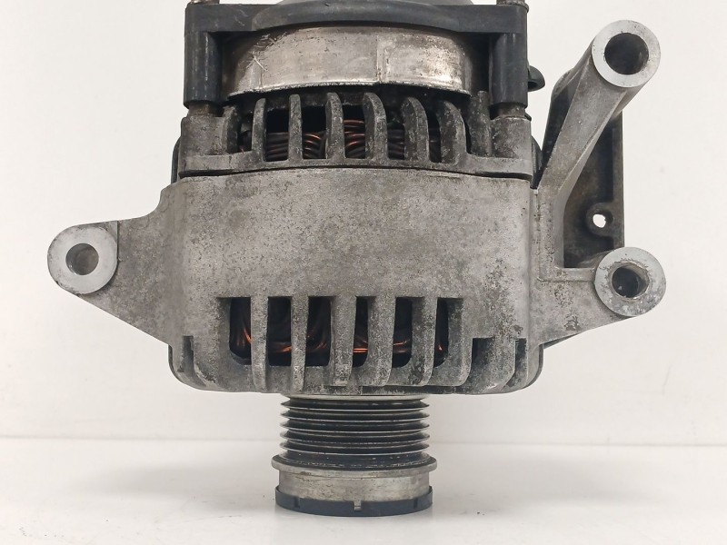 Recambio de alternador para ford mondeo iii (b5y) 2.0 tdci referencia OEM IAM 1S7TBC  