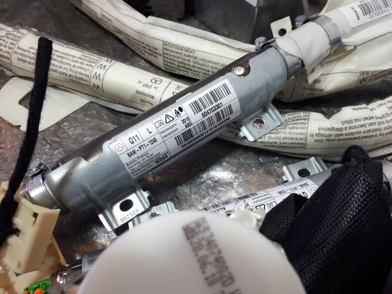 Recambio de kit airbag para mercedes-benz clase c (w204) berlina 2.1 cdi cat referencia OEM IAM A20448709426  