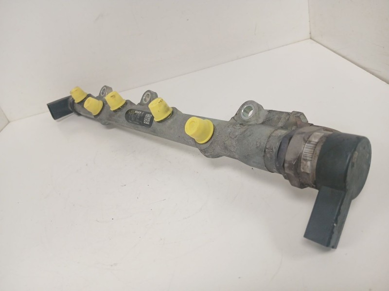 Recambio de rampa inyectora para bmw 3 (e90) 320 d referencia OEM IAM 0445214030 071805L5 7787164