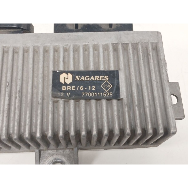 Recambio de caja precalentamiento para renault megane i berlina hatchback (ba0) 1.9 dti diesel cat referencia OEM IAM 7700111525