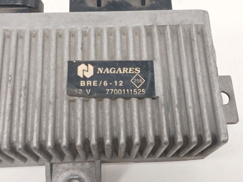 Recambio de caja precalentamiento para renault megane i berlina hatchback (ba0) 1.9 dti diesel cat referencia OEM IAM 7700111525