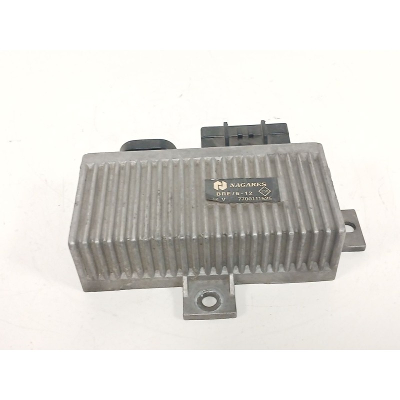 Recambio de caja precalentamiento para renault megane i berlina hatchback (ba0) 1.9 dti diesel cat referencia OEM IAM 7700111525