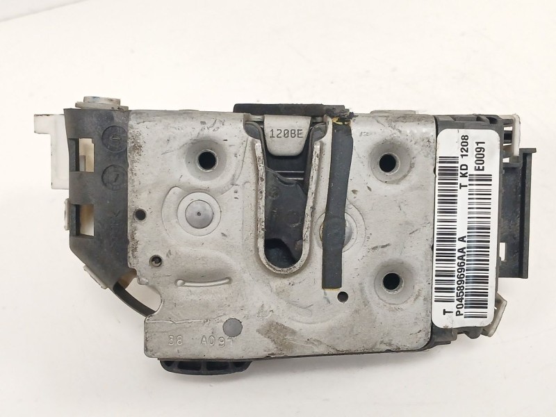 Recambio de cerradura puerta trasera derecha para dodge journey sxt cool family referencia OEM IAM P04589696AA  