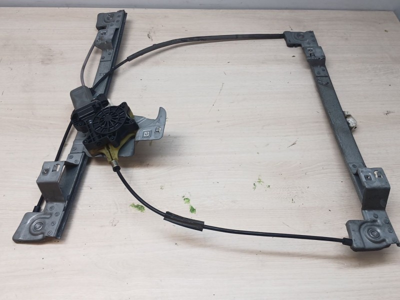 Recambio de elevalunas delantero izquierdo para renault kangoo express (fw0/1_) 1.5 dci 75 (fw07, fw10, fw04) referencia OEM IAM