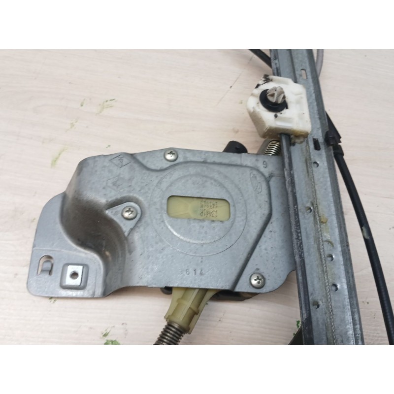 Recambio de elevalunas delantero izquierdo para renault kangoo express (fw0/1_) 1.5 dci 75 (fw07, fw10, fw04) referencia OEM IAM