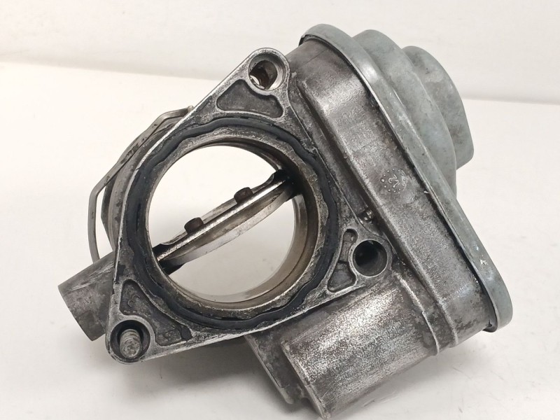 Recambio de caja mariposa para seat leon (1p1) 2.0 tdi 16v referencia OEM IAM 038128063L  