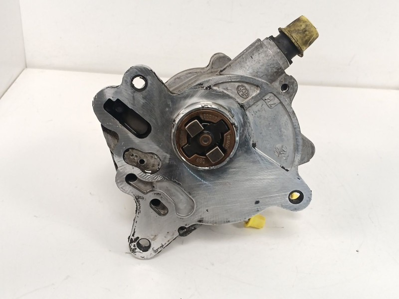 Recambio de bomba inyeccion para seat leon (1p1) 2.0 tdi 16v referencia OEM IAM 22018B2  