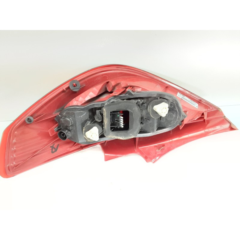 Recambio de piloto trasero izquierdo para opel corsa d corsavan referencia OEM IAM 13186350 89038960A 