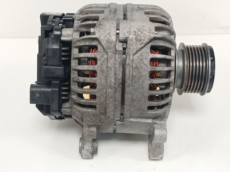 Recambio de alternador para seat cordoba (6l2) 1.9 tdi referencia OEM IAM 8EL011710  