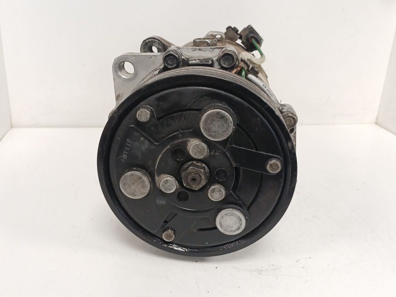 Recambio de compresor aire acondicionado para seat ibiza ii (6k1) 1.9 sdi referencia OEM IAM 1J0820803K 1233 