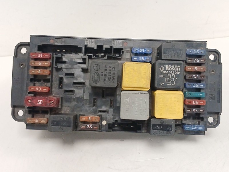 Recambio de caja reles / fusibles para mercedes-benz clk (c209) clk 240 (209.361) referencia OEM IAM   