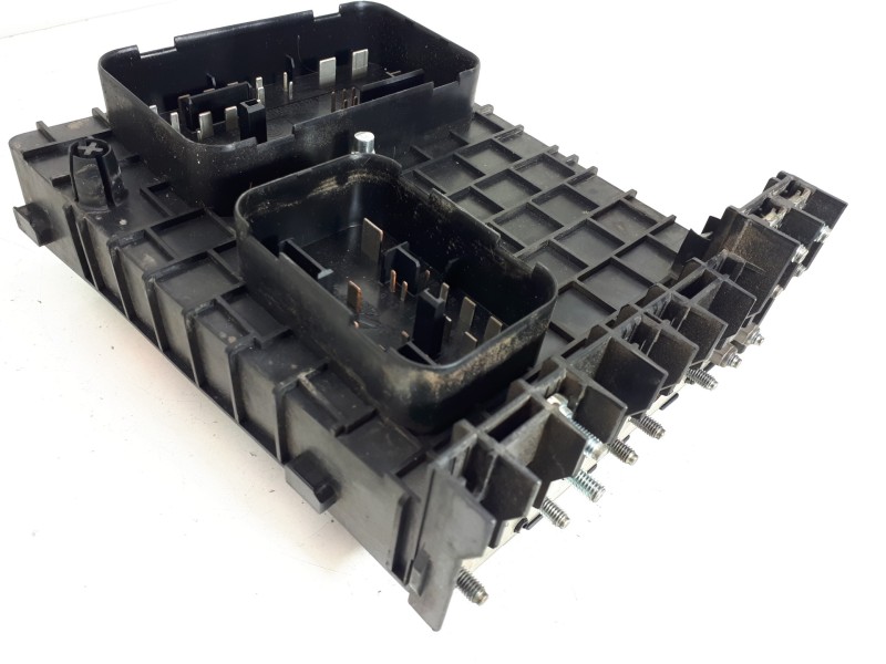 Recambio de caja reles / fusibles para seat altea (5p1) arena referencia OEM IAM 1K0937124K  