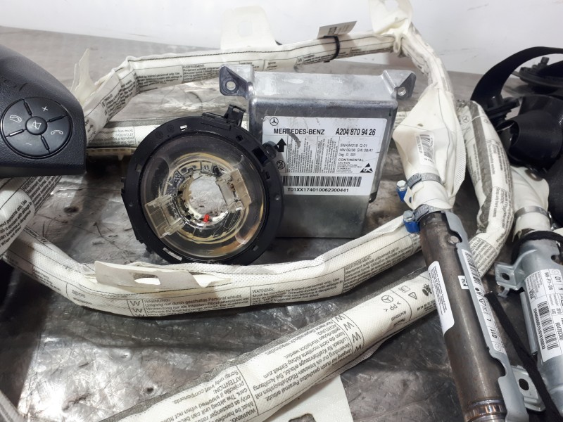 Recambio de kit airbag para mercedes-benz clase c (w204) berlina 2.1 cdi cat referencia OEM IAM A20448709426  