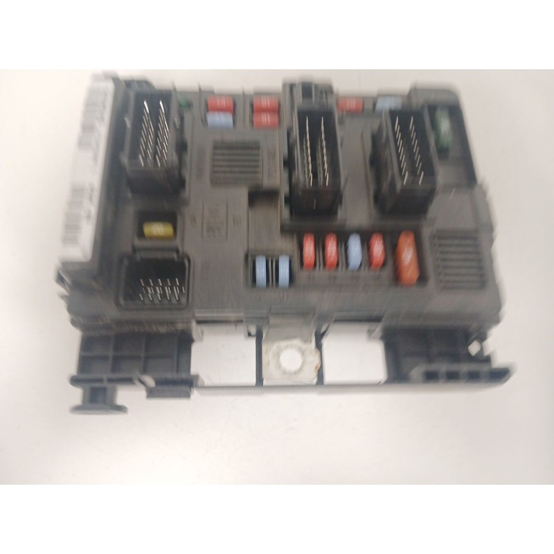 Recambio de caja reles / fusibles para citroën xsara picasso (n68) 1.6 16v referencia OEM IAM BSMB3 965061848000 