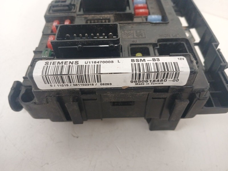 Recambio de caja reles / fusibles para citroën xsara picasso (n68) 1.6 16v referencia OEM IAM BSMB3 965061848000 