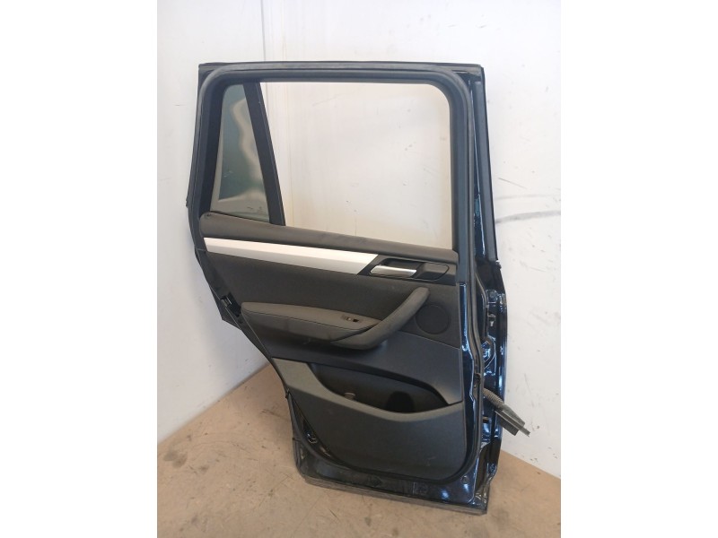 Recambio de puerta trasera izquierda para bmw x3 (f25) xdrive 20 d referencia OEM IAM   