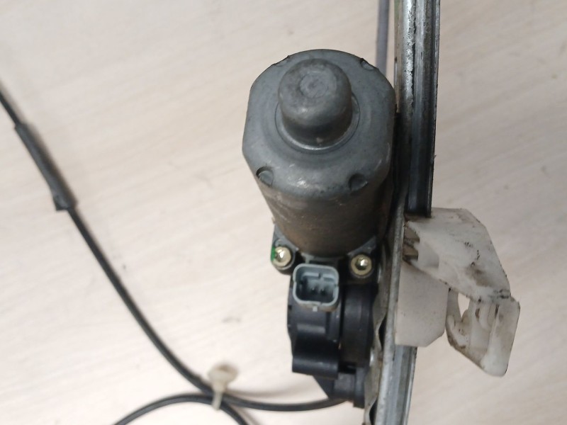 Recambio de elevalunas delantero derecho para peugeot 206 sw 2.0 hdi cat referencia OEM IAM  13197 