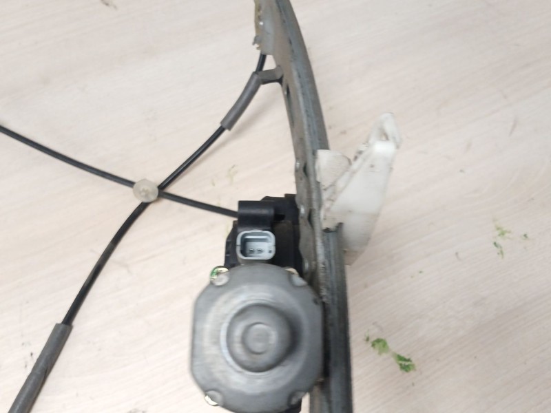 Recambio de elevalunas delantero izquierdo para peugeot 206 sw 2.0 hdi cat referencia OEM IAM  13198 
