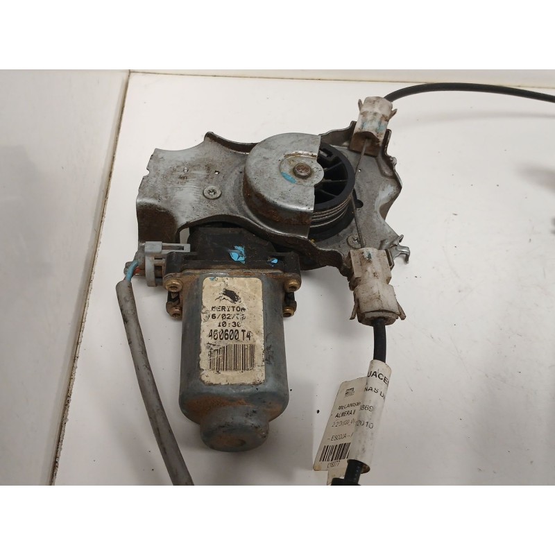 Recambio de elevalunas delantero derecho para nissan almera (n16/e) 2.2 16v turbodiesel cat referencia OEM IAM  18377 