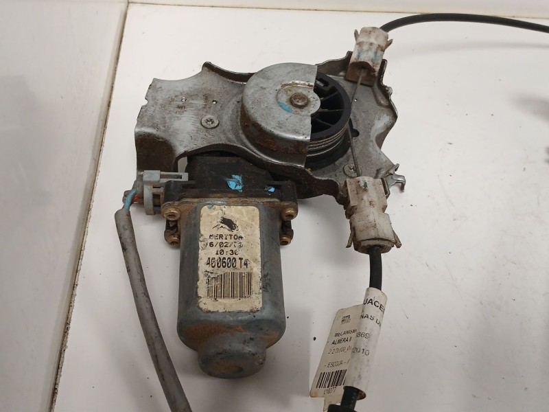 Recambio de elevalunas delantero derecho para nissan almera (n16/e) 2.2 16v turbodiesel cat referencia OEM IAM  18377 