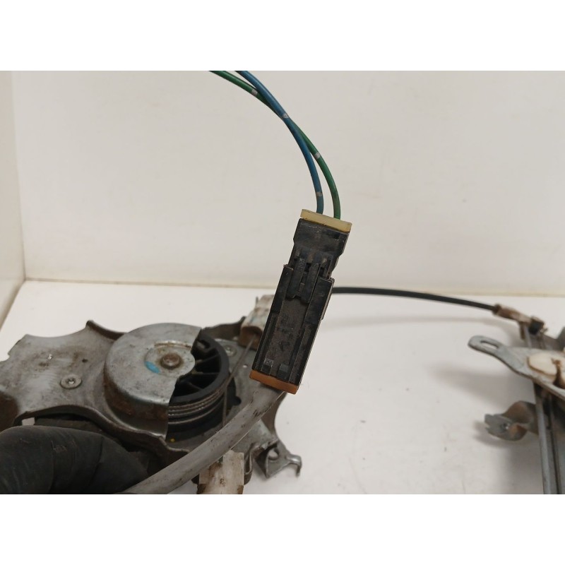 Recambio de elevalunas delantero derecho para nissan almera (n16/e) 2.2 16v turbodiesel cat referencia OEM IAM  18377 